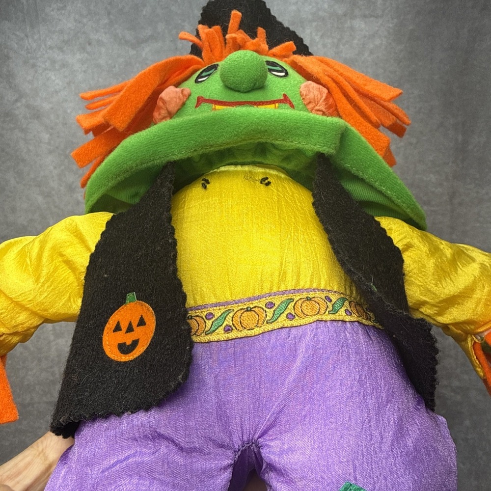 Vintage Scarecrow Plush 1993 Halloween Nylon International Silver 27" Fall Decor - Picture 11 of 14